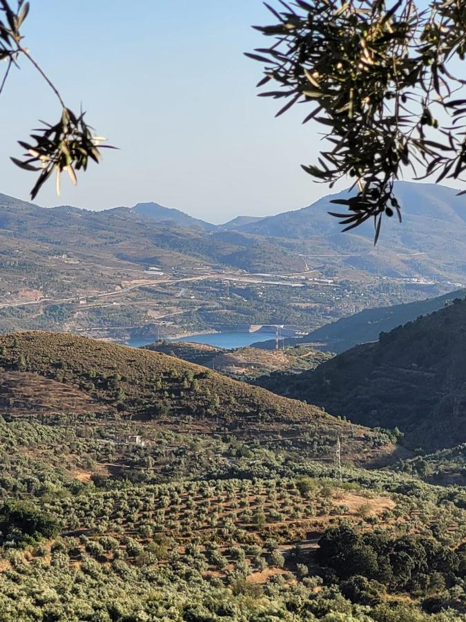 Pensjonat Cortijo Samadhi Lanjarón Zewnętrze zdjęcie